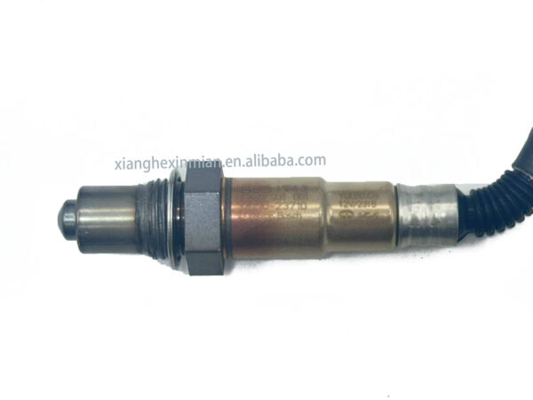 Hyundai and Kia auto parts: High-quality oxygen sensor OEM Part Number: 39210 23710/39210-23710 - Image 4