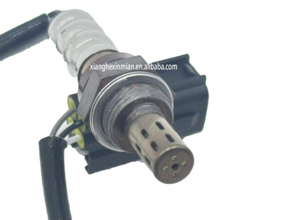 Hyundai and Kia auto parts: High-quality oxygen sensor OEM Part Number: 39210 2G200/39210-2G200 - Image 4