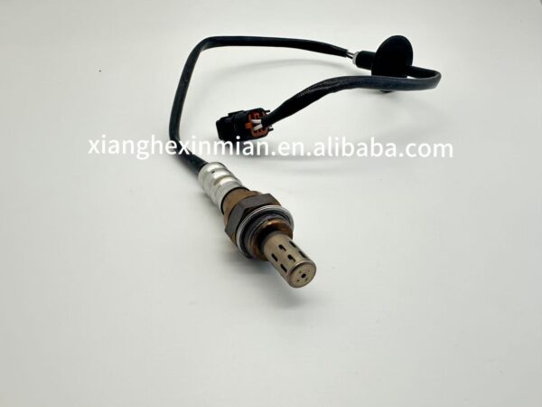 Oxygen sensors for Hyundai and Kia automobile parts. Part number: 39210 2G400/ 39210-2G400 - Image 3