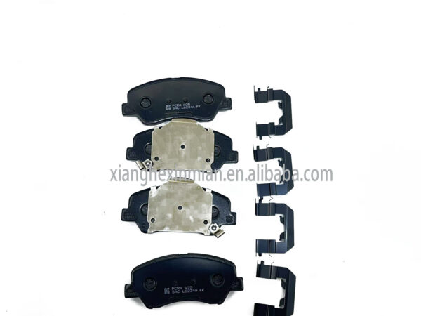 Hyundai and Kia Auto Parts: Front Disc Brake Pad Kit Part Number: 58101 1RA00/58101-1RA00 - Image 4