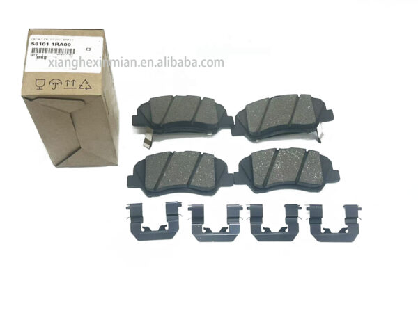 Hyundai and Kia Auto Parts: Front Disc Brake Pad Kit Part Number: 58101 1RA00/58101-1RA00